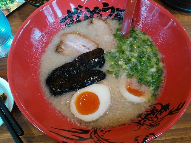 目指せ全店制覇 岡山ラーメン食べ歩き日記 ラー麺ずんどう屋 岡山伊島店